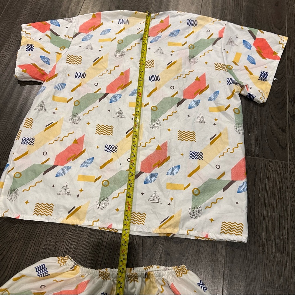Geometric Print Women's Pajama Set - Picture 7 of 9